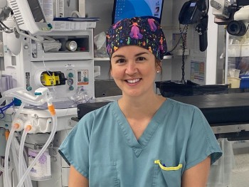 Dre Marie-Julie Blouin.