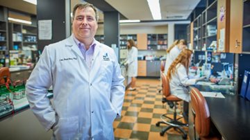 Améliorer les traitements de curiethérapie grâce à la physique...