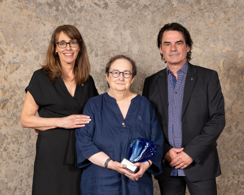 La Dre Sylvie Trottier, gagnante du prix Recherche - Carrière.