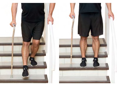 Démonstration pour descendre un escalier